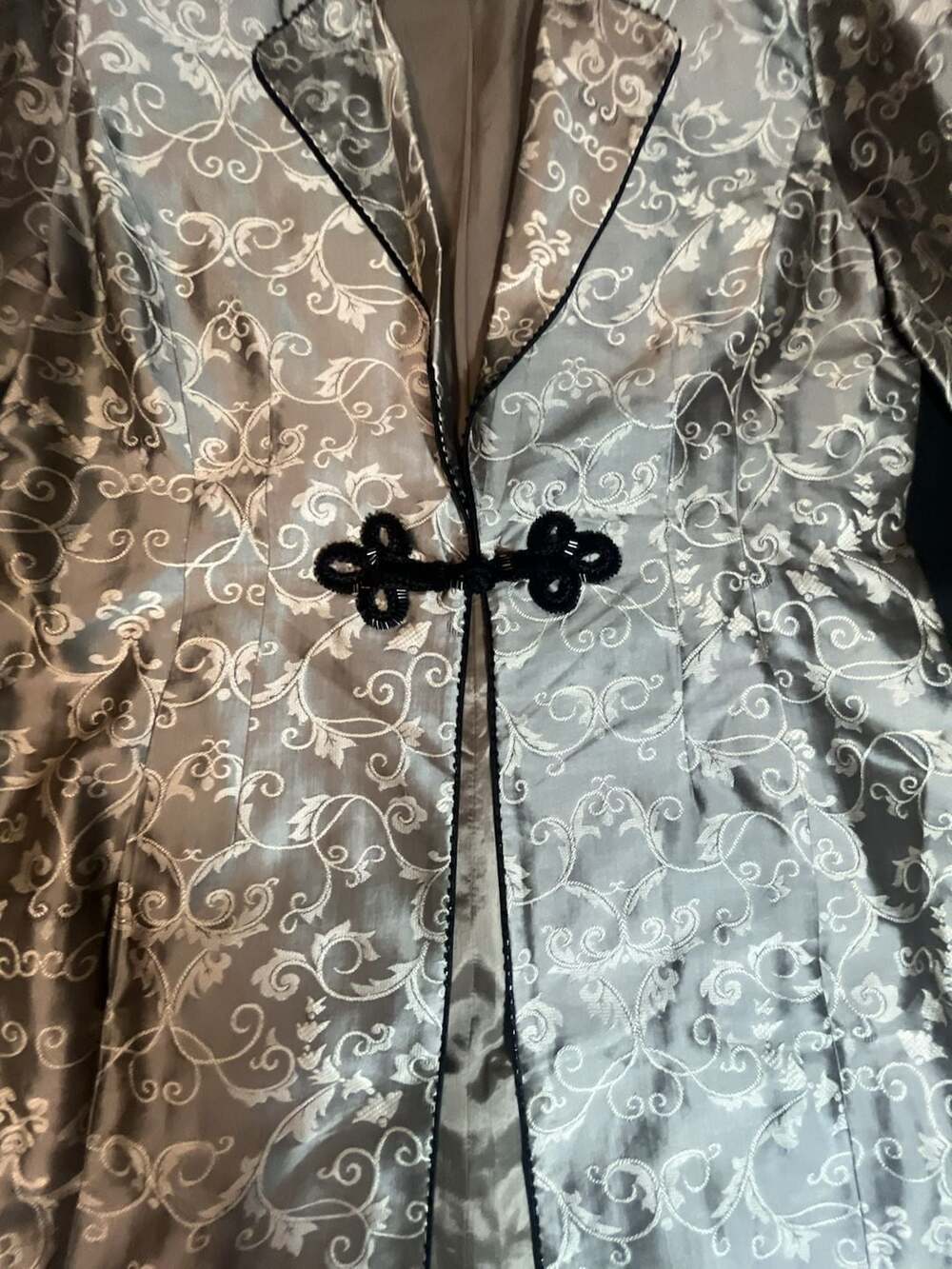 Adrianna Papell Occasions Size 10 Silk Brocade Long Coat - Picture 4 of 8